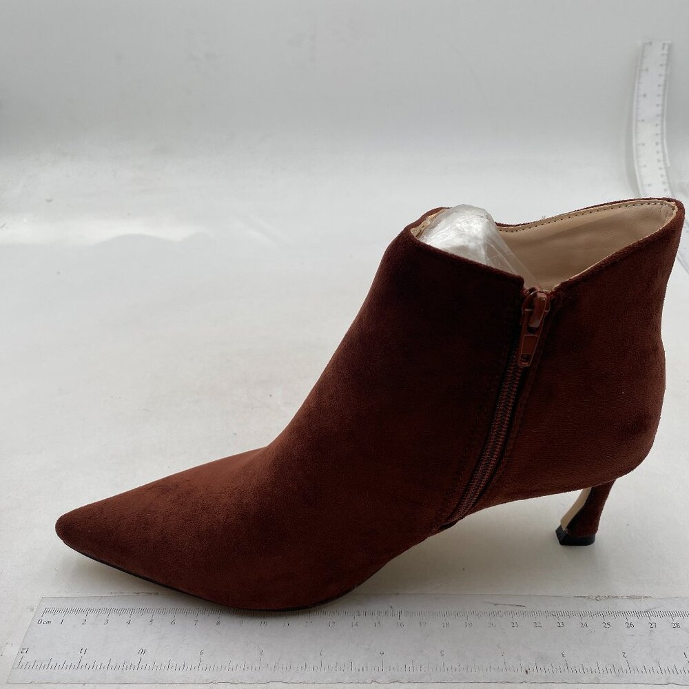 Womens Brown Kitten Heeled Ankle Boot Closed Pointed Toe Low Heel Short Booties